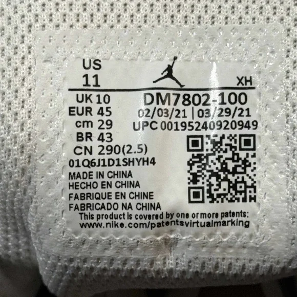 Air Jordan 1 Mid SE ‘Heat Reactive - Color Change’